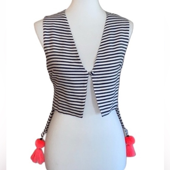 Nautical Striped High Low Vest with Tassels Size Small NWT America & Beyond - Picture 1 of 11